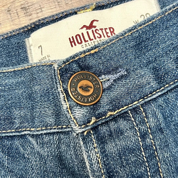 Hollister Jr. Cropped Boyfriend Relaxed Distressed Denim Jeans size 7 - Picture 5 of 12